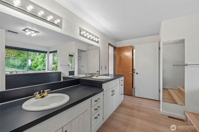 3700 E Fir Street, Mount Vernon, WA 98273