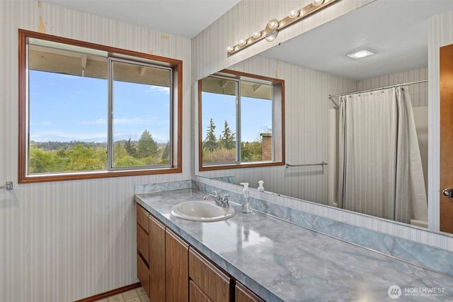 3700 E Fir Street, Mount Vernon, WA 98273
