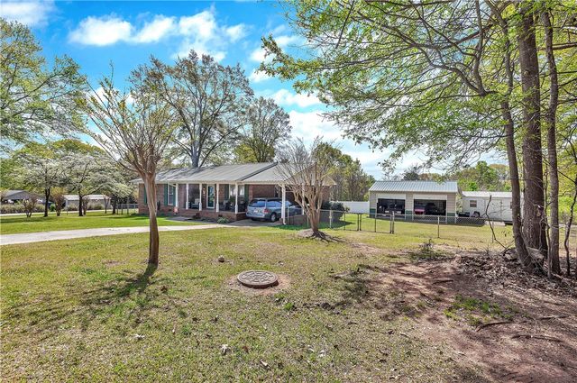 303 Meadow Drive, Seneca, SC 29678