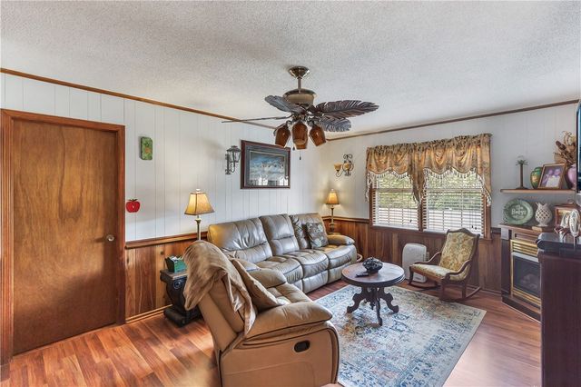 303 Meadow Drive, Seneca, SC 29678