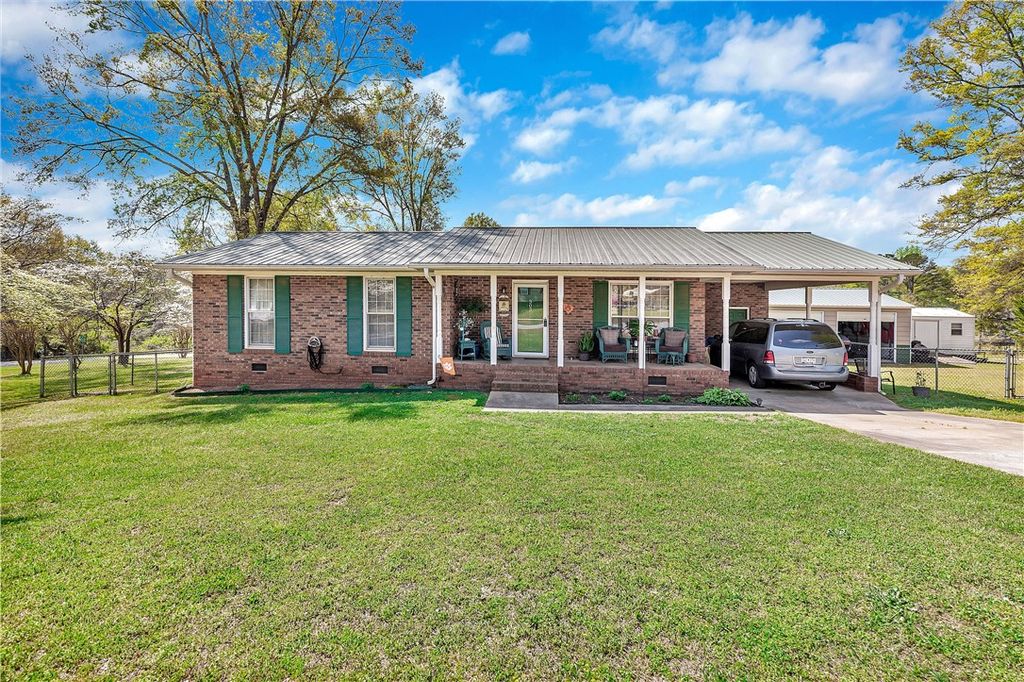 303 Meadow Drive, Seneca, SC 29678