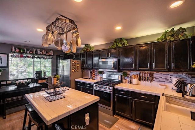 40034 Denham, Palmdale, CA 93551