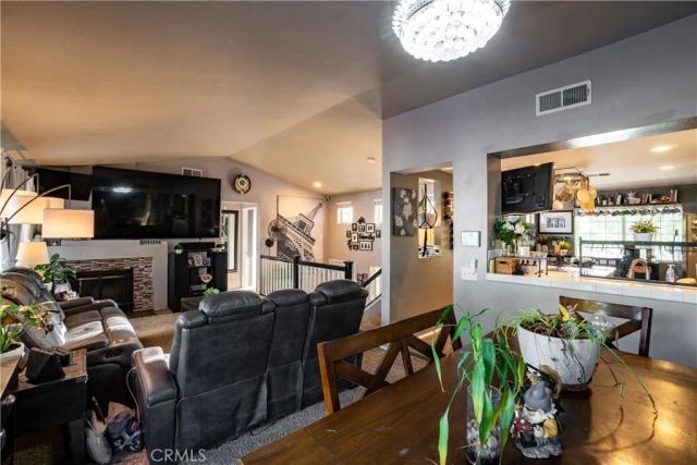 40034 Denham, Palmdale, CA 93551