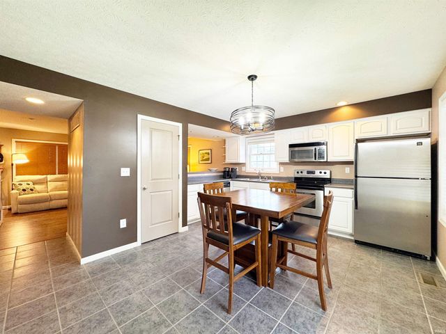 2610 S Addisyn Lane, Bloomington, IN 47408