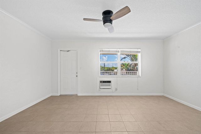 1780 SE 4th Street, Pompano Beach, FL 33060