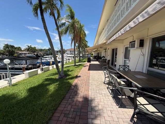 1780 SE 4th Street, Pompano Beach, FL 33060