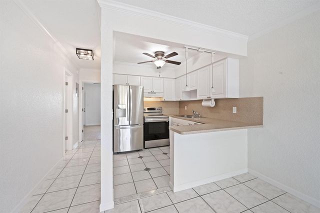 1780 SE 4th Street, Pompano Beach, FL 33060