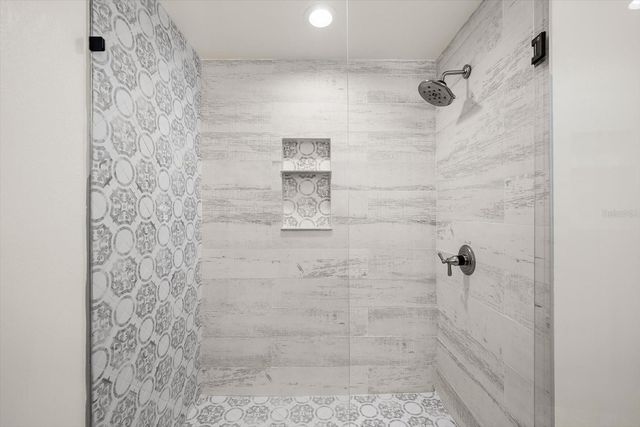 1560 CANOPY OAKS BOULEVARD, Palm Harbor, FL 34683