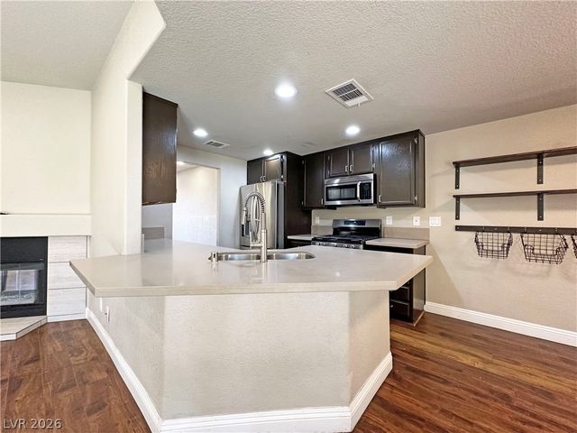 732 Rocky Trail Road, Henderson, NV 89014