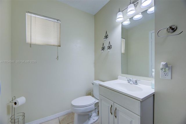 7661 NW 38th Court, Sunrise, FL 33351
