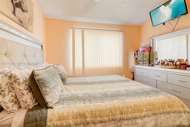 7661 NW 38th Court, Sunrise, FL 33351