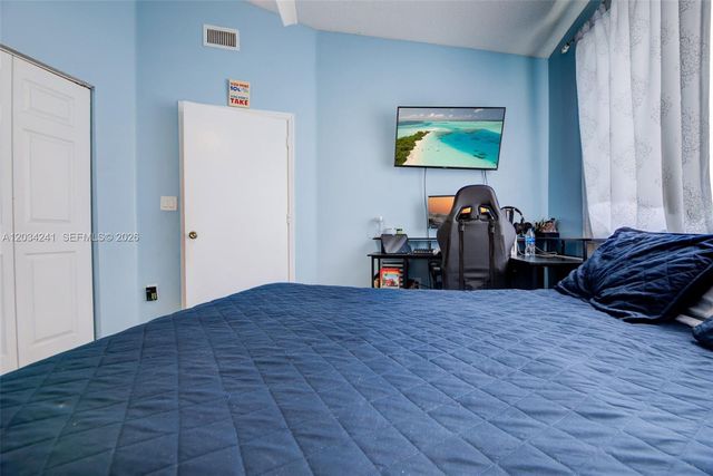 7661 NW 38th Court, Sunrise, FL 33351