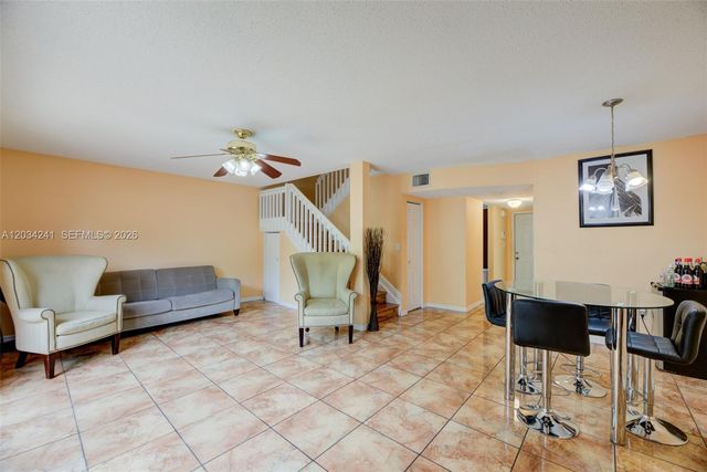7661 NW 38th Court, Sunrise, FL 33351