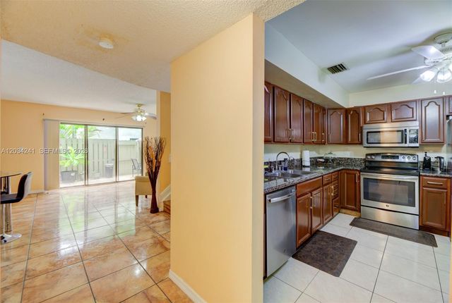 7661 NW 38th Court, Sunrise, FL 33351