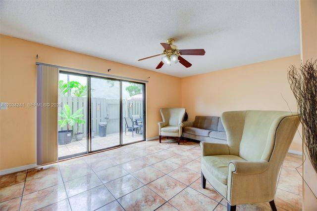 7661 NW 38th Court, Sunrise, FL 33351