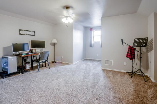 1406 N 14th Street, Wolfforth, TX 79382