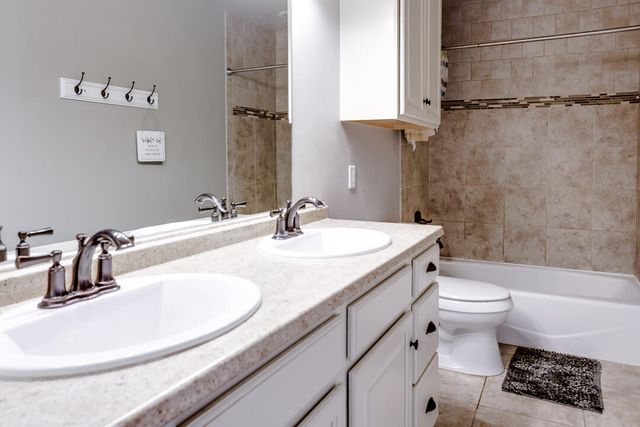 1406 N 14th Street, Wolfforth, TX 79382