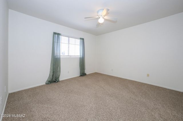 831 S Rincon Rising Road, Tucson, AZ 85748