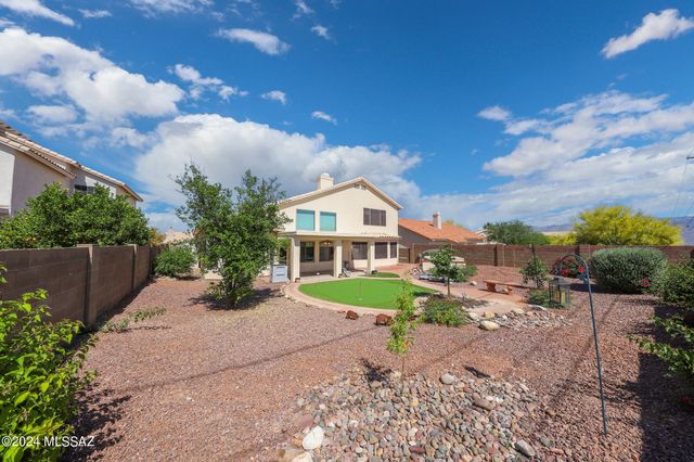 831 S Rincon Rising Road, Tucson, AZ 85748