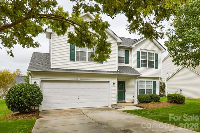 11927 Cheviott Hill Lane, Charlotte, NC 28213
