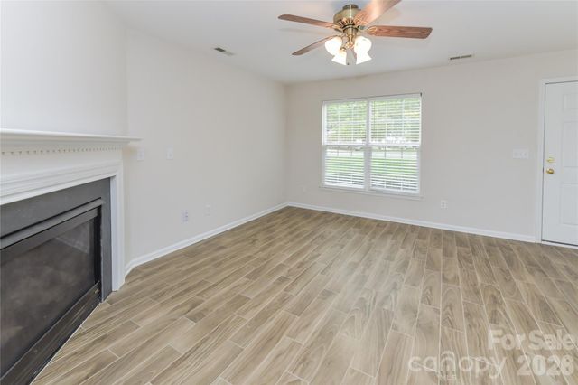 11927 Cheviott Hill Lane, Charlotte, NC 28213