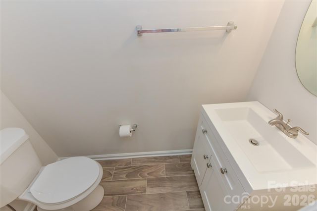 11927 Cheviott Hill Lane, Charlotte, NC 28213