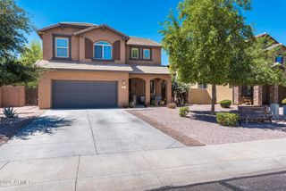 957 E WIMPOLE Avenue, Gilbert, AZ 85297