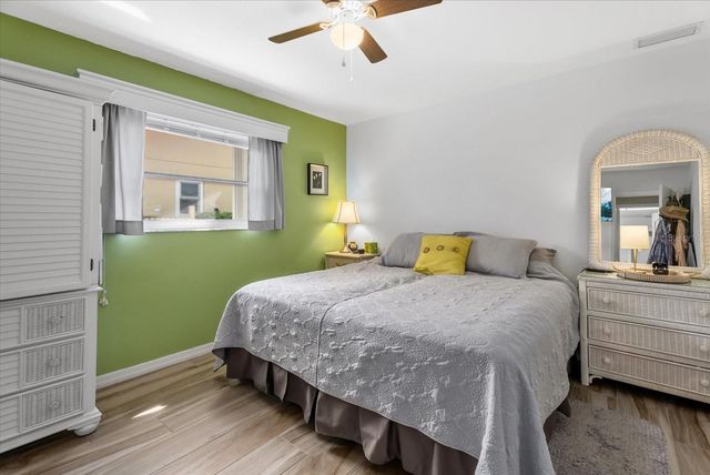 550 SILK OAK DRIVE, Venice, FL 34293