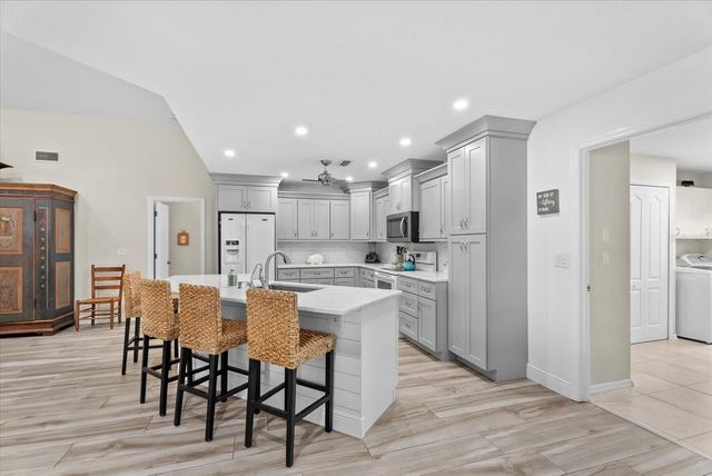 550 SILK OAK DRIVE, Venice, FL 34293