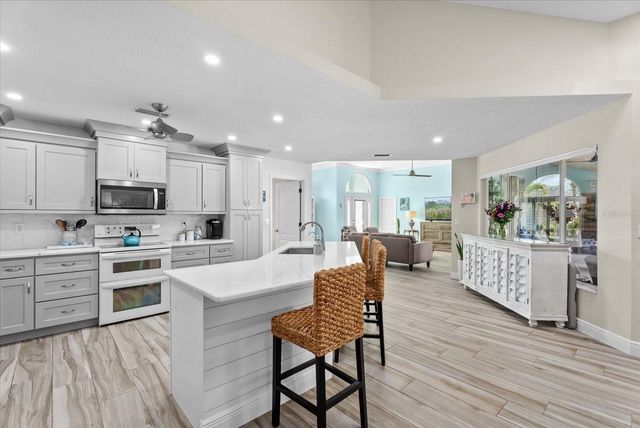 550 SILK OAK DRIVE, Venice, FL 34293