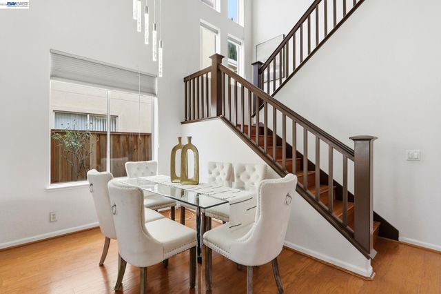 1574 Nobu Dr, San Jose, CA 95131