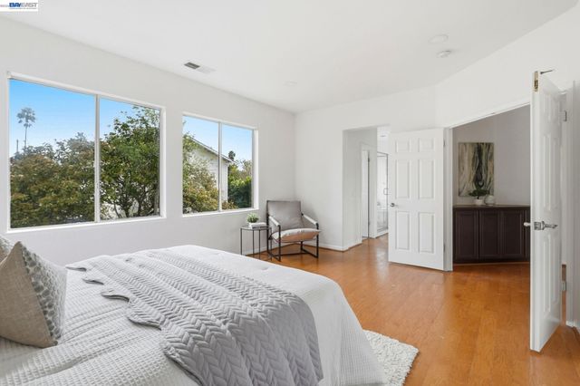 1574 Nobu Dr, San Jose, CA 95131