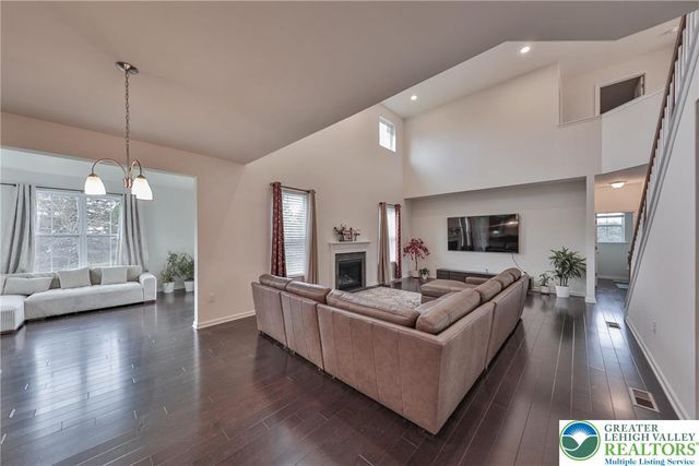 338 Abby Road, Macungie Boro, PA 18062