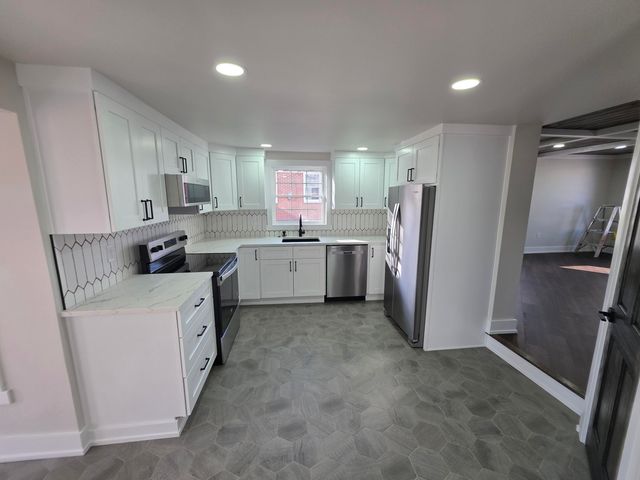 851 Ivy Avenue, Frankfort, KY 40601