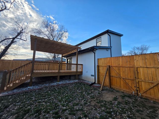 851 Ivy Avenue, Frankfort, KY 40601