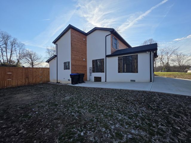 851 Ivy Avenue, Frankfort, KY 40601