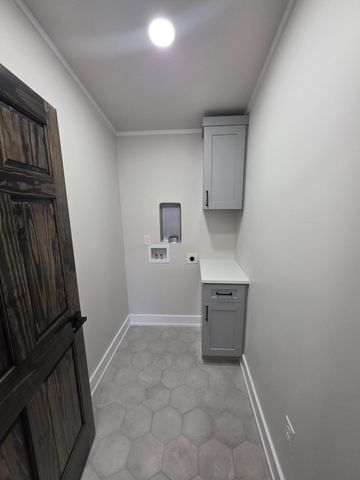 851 Ivy Avenue, Frankfort, KY 40601