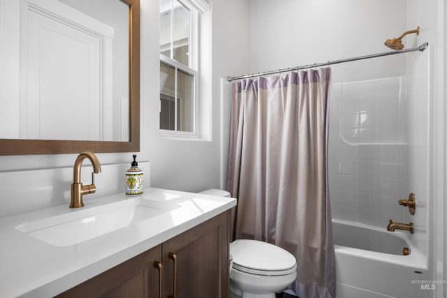 13427 N Hazel Grouse Way, Boise, ID 83714