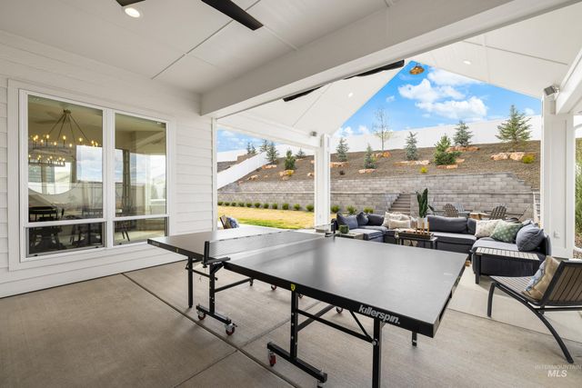 13427 N Hazel Grouse Way, Boise, ID 83714