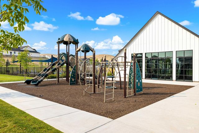 13427 N Hazel Grouse Way, Boise, ID 83714