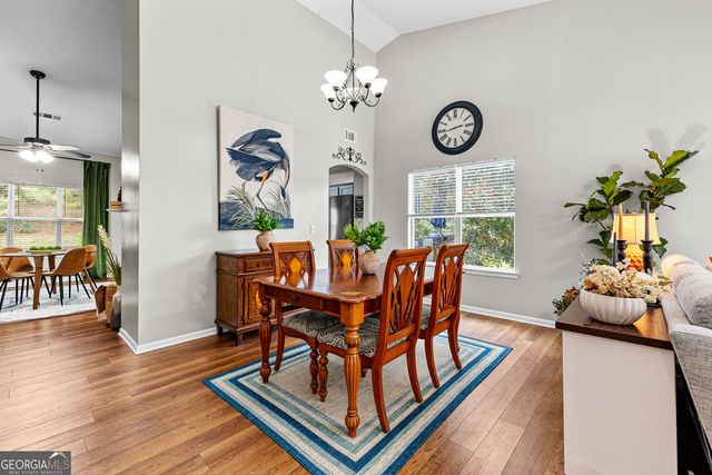 121 Meadowbrook Lane, Grantville, GA 30220