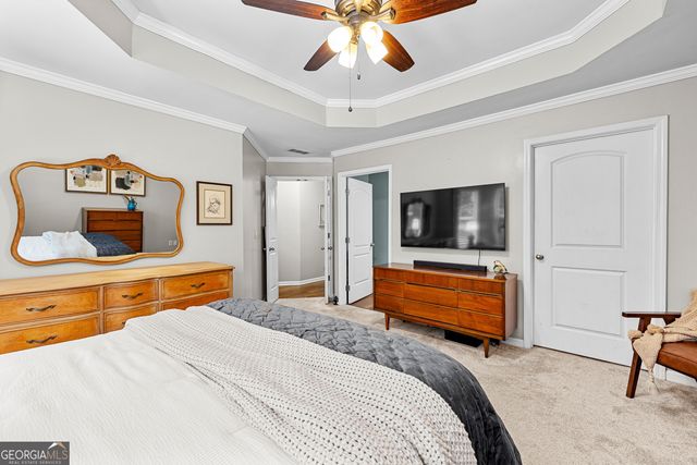 121 Meadowbrook Lane, Grantville, GA 30220