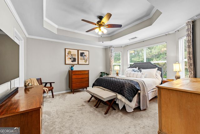 121 Meadowbrook Lane, Grantville, GA 30220