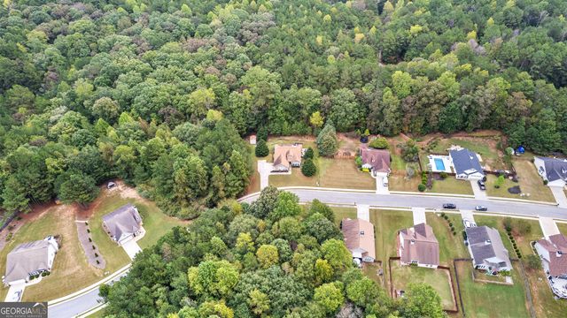 121 Meadowbrook Lane, Grantville, GA 30220