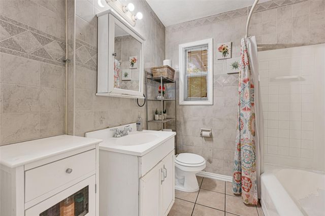 12002 Palmway Street, Houston, TX 77034