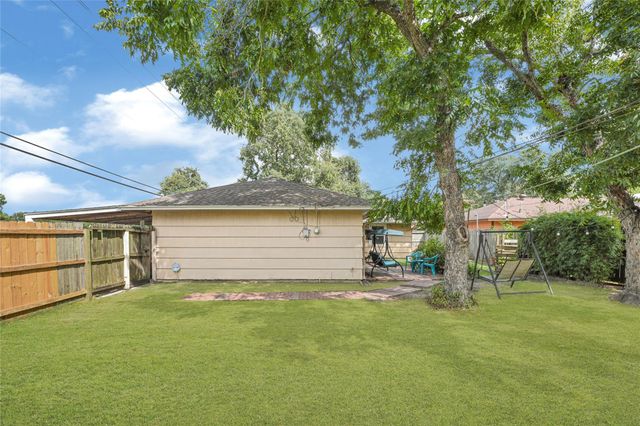 12002 Palmway Street, Houston, TX 77034