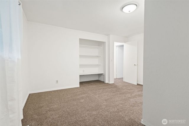 9125 Central Valley, Bremerton, WA 98311