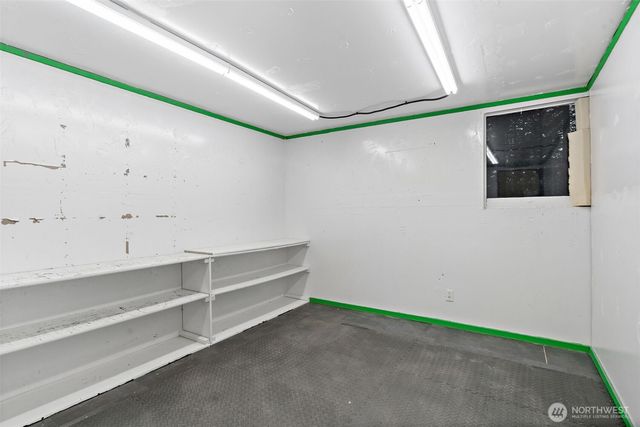 9125 Central Valley, Bremerton, WA 98311