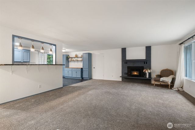 9125 Central Valley, Bremerton, WA 98311