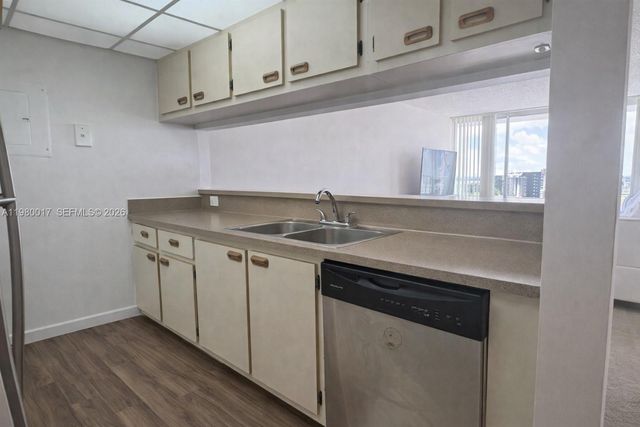 7601 E Treasure Dr 1803, North Bay Village, FL 33141